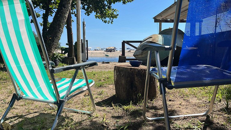 Suíte casal em casa à beira rio e de frente o mar