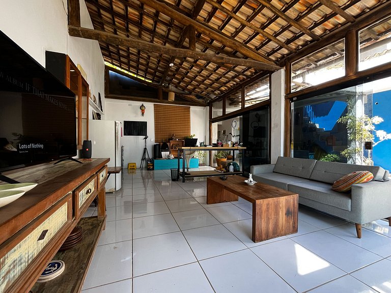 Suíte em Casa Pé no Rio e de Frente para o Mar