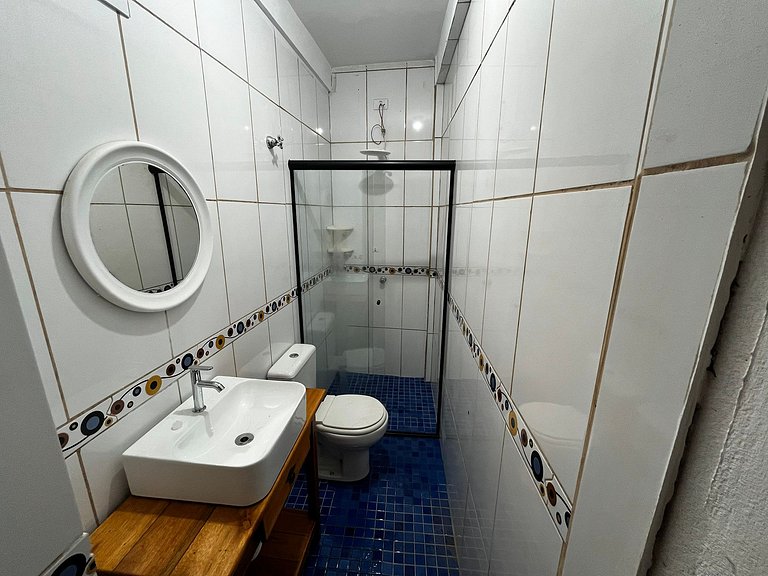 Suíte em Casa Pé no Rio e de Frente para o Mar