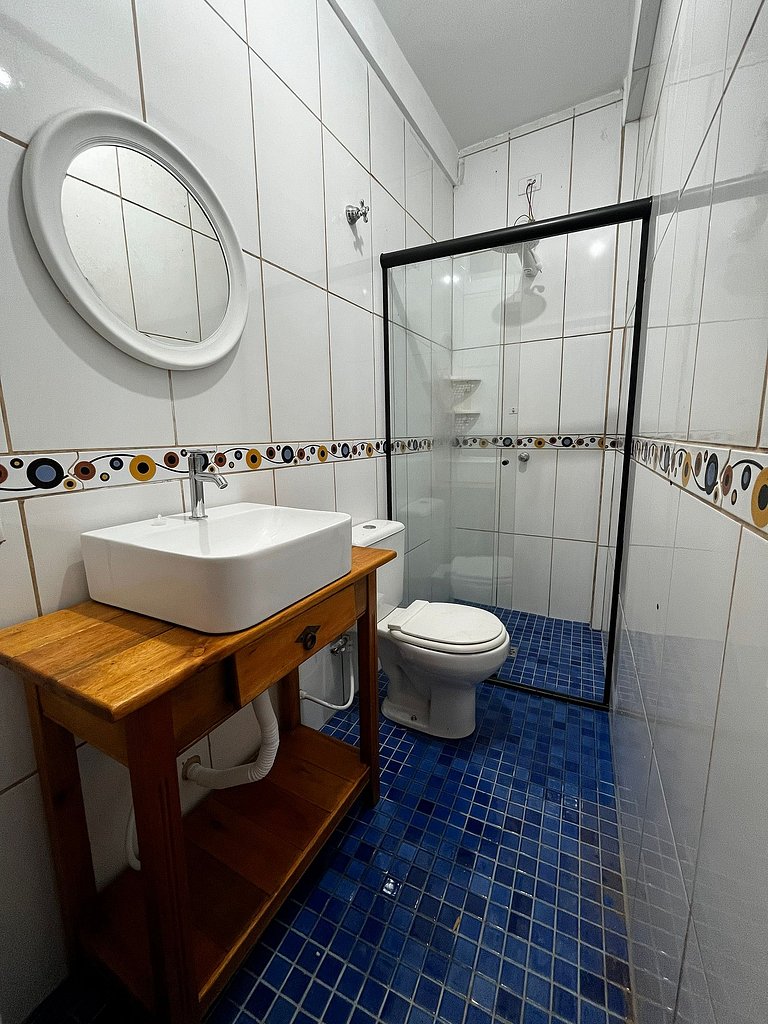 Suíte em Casa Pé no Rio e de Frente para o Mar