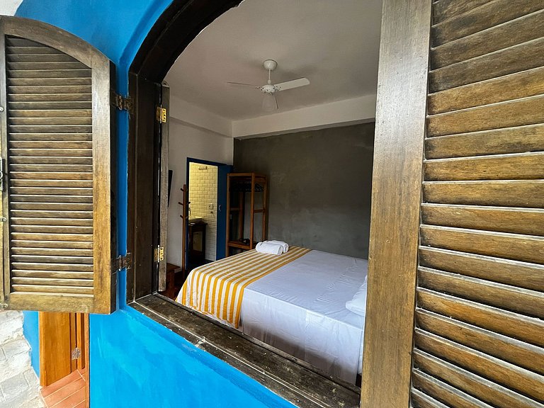 Suíte casal em Casa Pé no Rio e Frente para o Mar